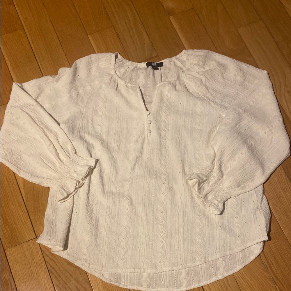 FRYE Women's Cream Blouse sz M